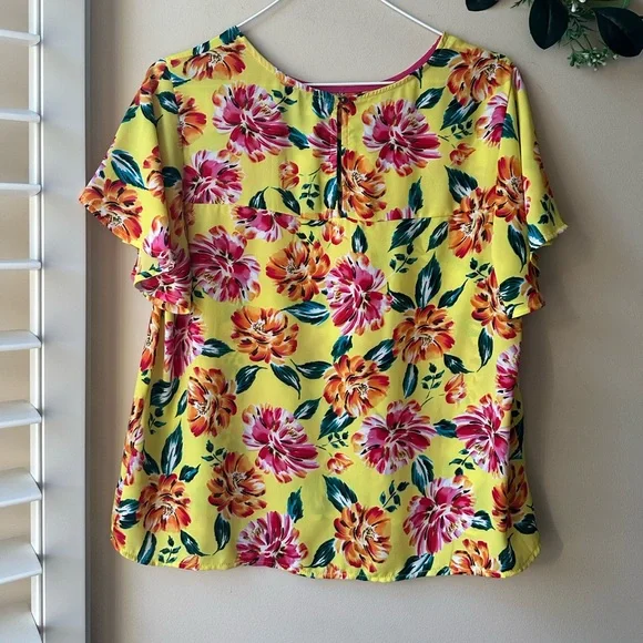 W5 Floral Yellow Top - Picture 5 of 7
